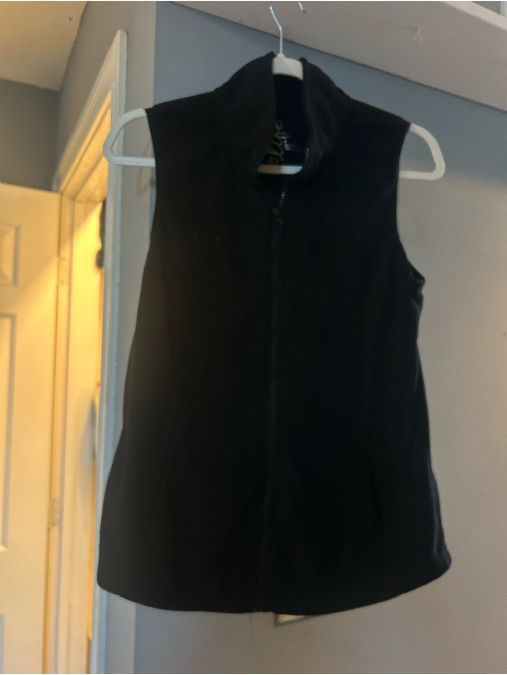 made for life Black Sleeveless Zip-Front Vest